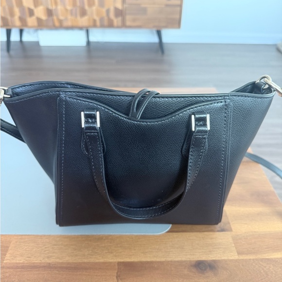 Michael Kors Purse - Picture 6 of 8